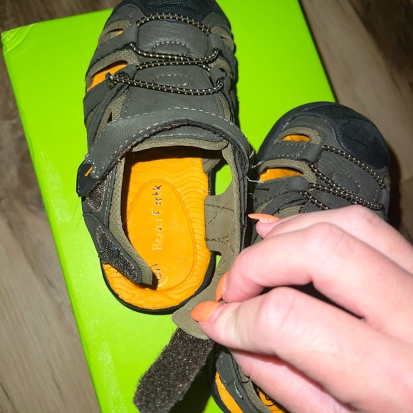 Boys outdoor shoe - size 9 - Picture 7 of 7